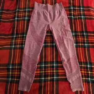 PINK Victoria Secret Seamless Leggings, Size Medium